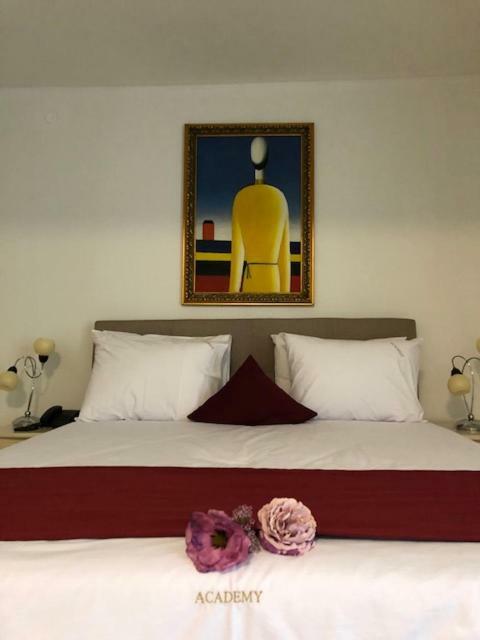Academy Hotel Venus Dış mekan fotoğraf